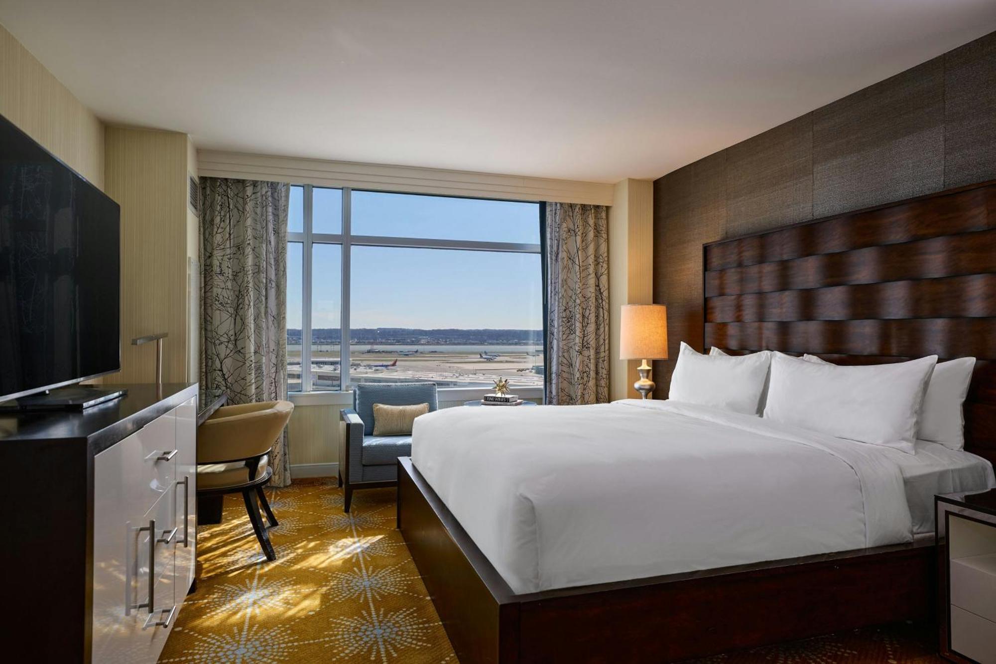 Renaissance Arlington Capital View Hotel Eksteriør billede